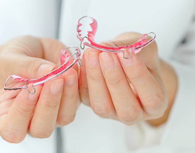 Emergency Broken Retainer Treatment London